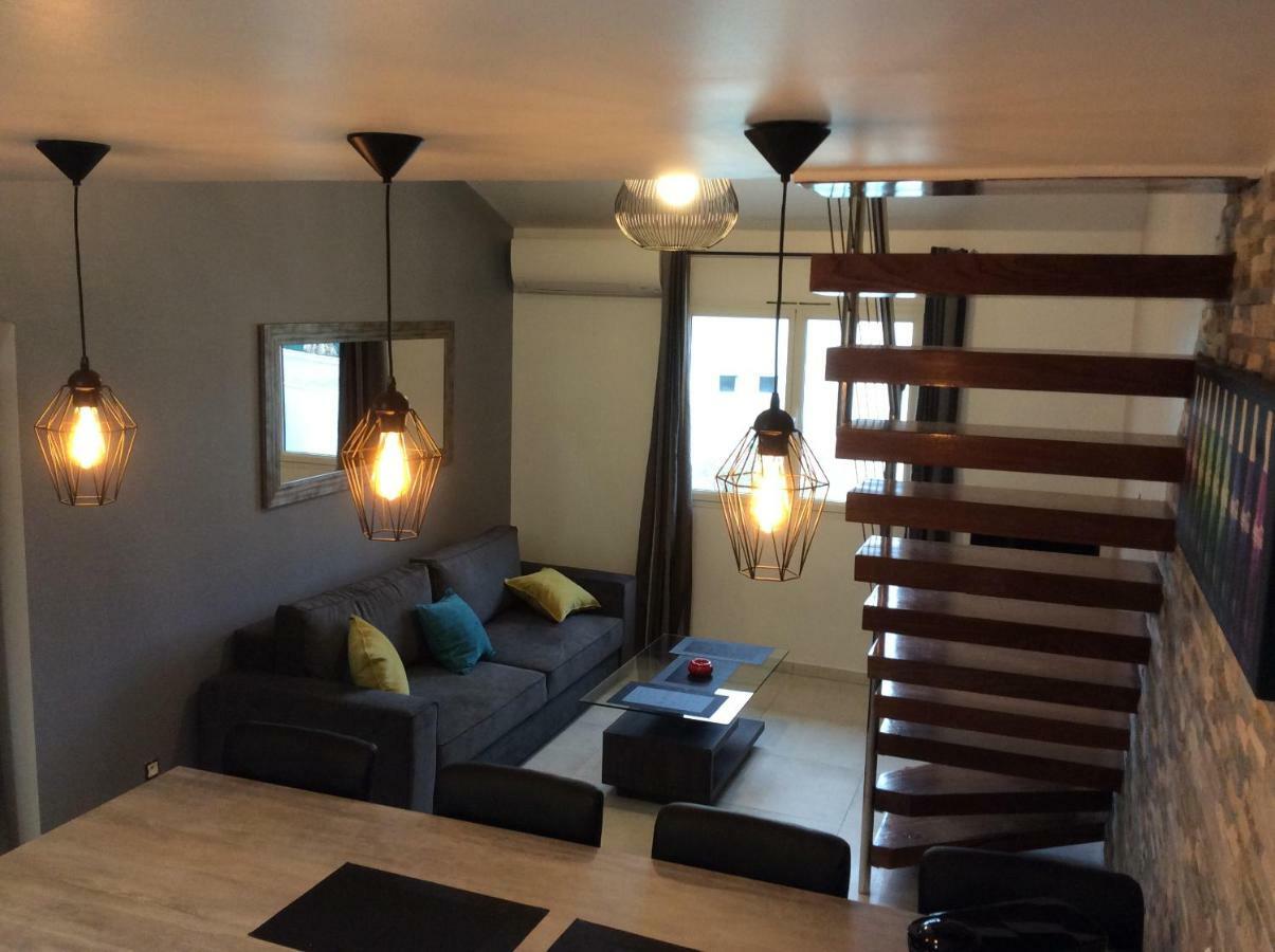 Appartement De Vacances Au 1Er Etage 45M2 Antibes Dış mekan fotoğraf