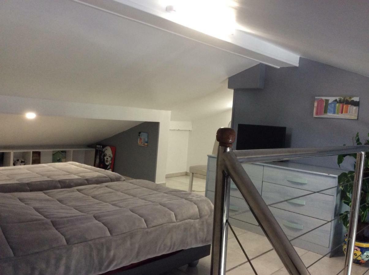 Appartement De Vacances Au 1Er Etage 45M2 Antibes Dış mekan fotoğraf