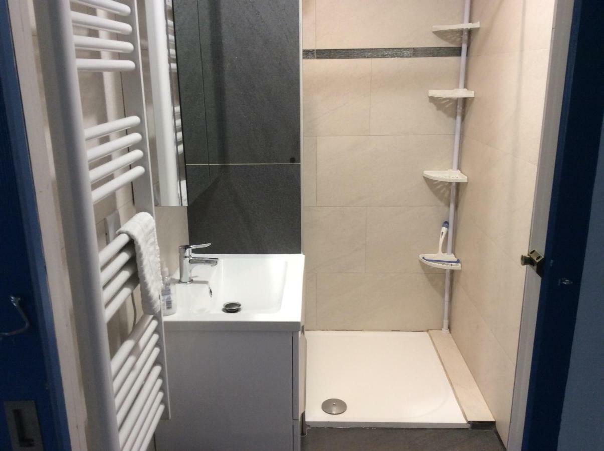 Appartement De Vacances Au 1Er Etage 45M2 Antibes Dış mekan fotoğraf