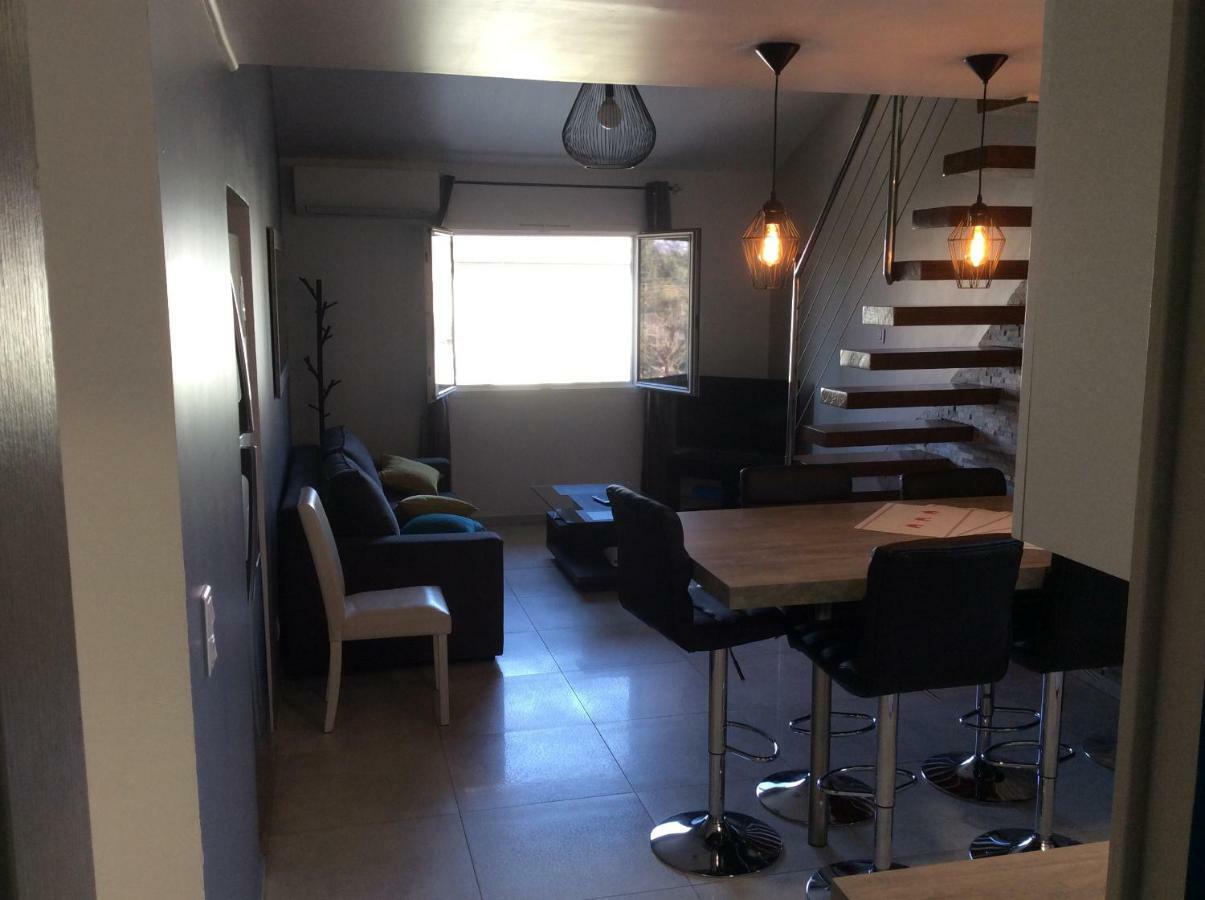 Appartement De Vacances Au 1Er Etage 45M2 Antibes Dış mekan fotoğraf