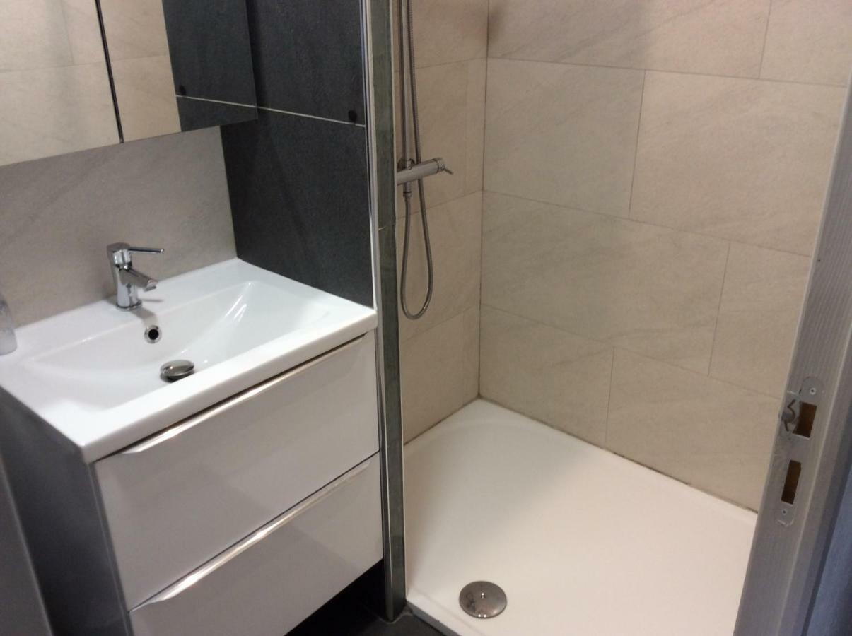 Appartement De Vacances Au 1Er Etage 45M2 Antibes Dış mekan fotoğraf